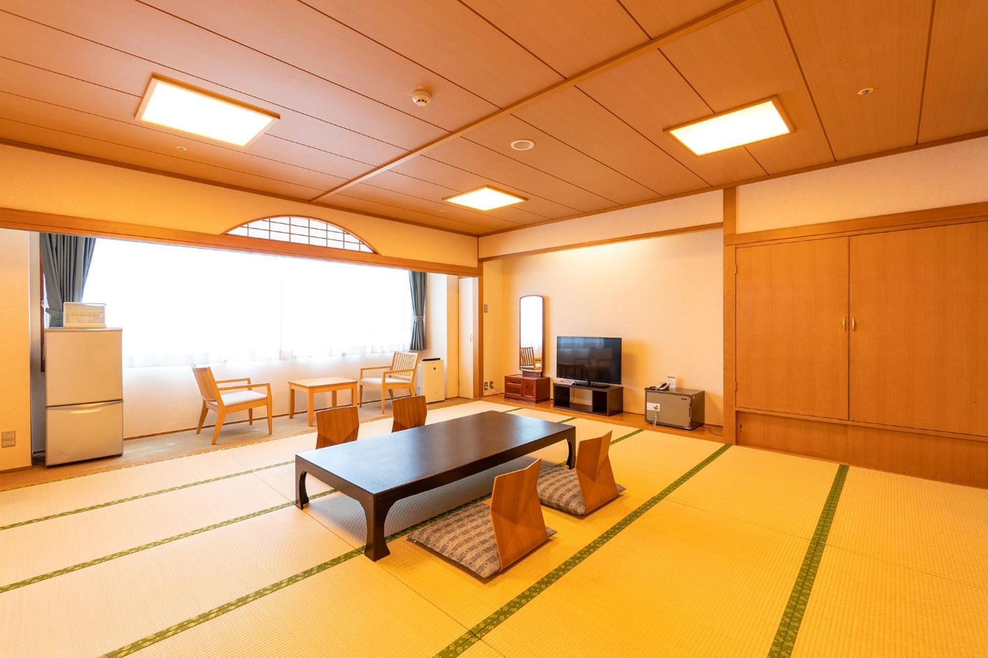 Ooedo Onsen Monogatari Aizu Hotel Ngoại thất bức ảnh